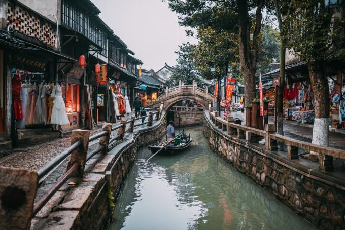 扭亏!中国电影去年预盈最高3亿元,信用减值损失超2亿元
